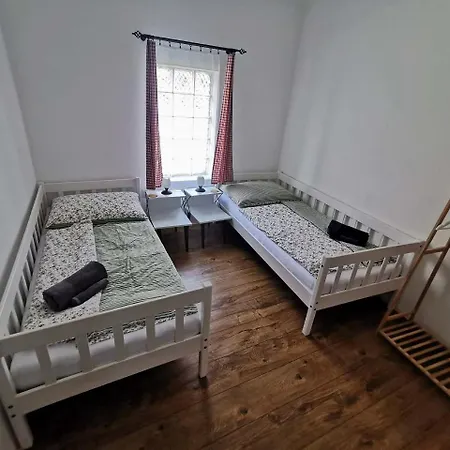 Vejminek Maly Statek * Slavce