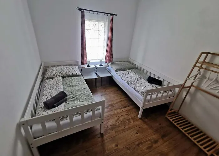 Vejminek Maly Statek * Slavce