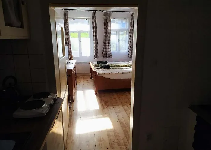 Vejminek Maly Statek * Slavce